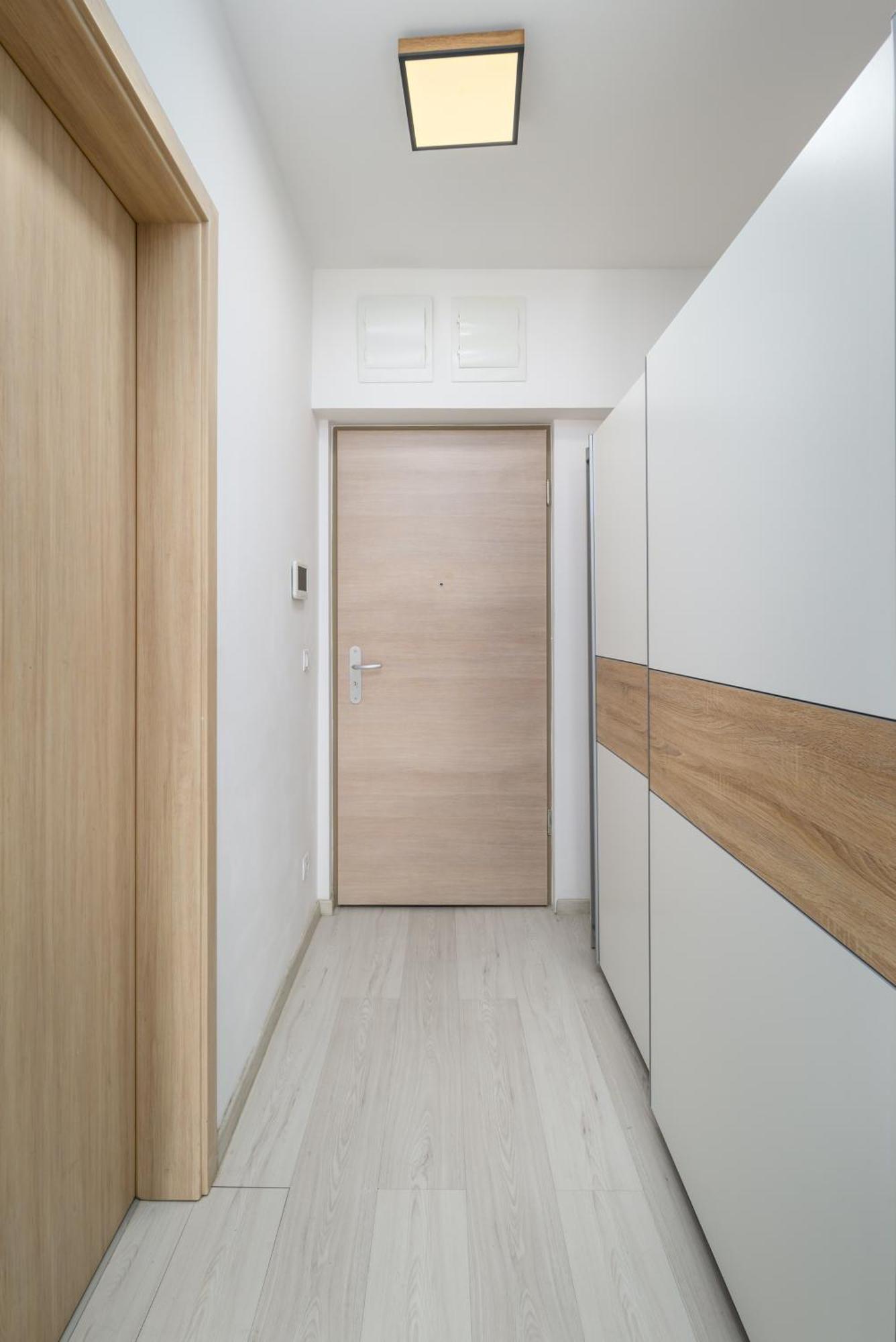 Atrium Residence Deluxe Suite-Free Parking Garage Same Building Boedapest Buitenkant foto
